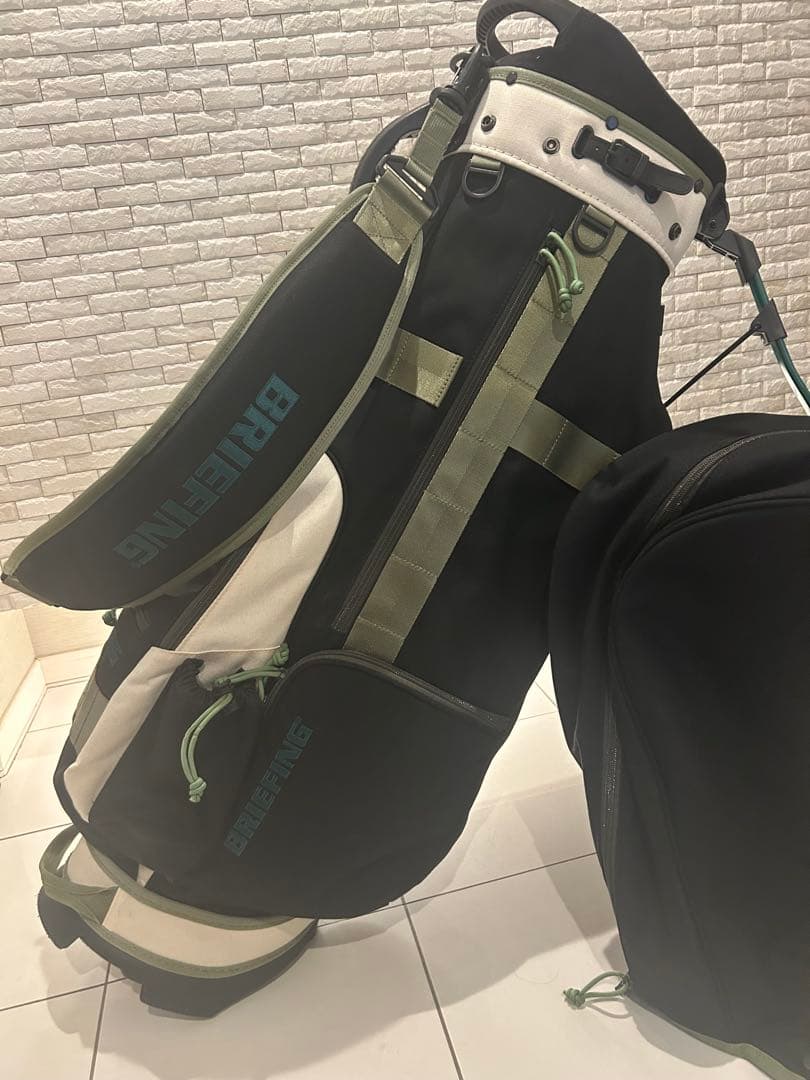 キャディバッグ BRIEFING