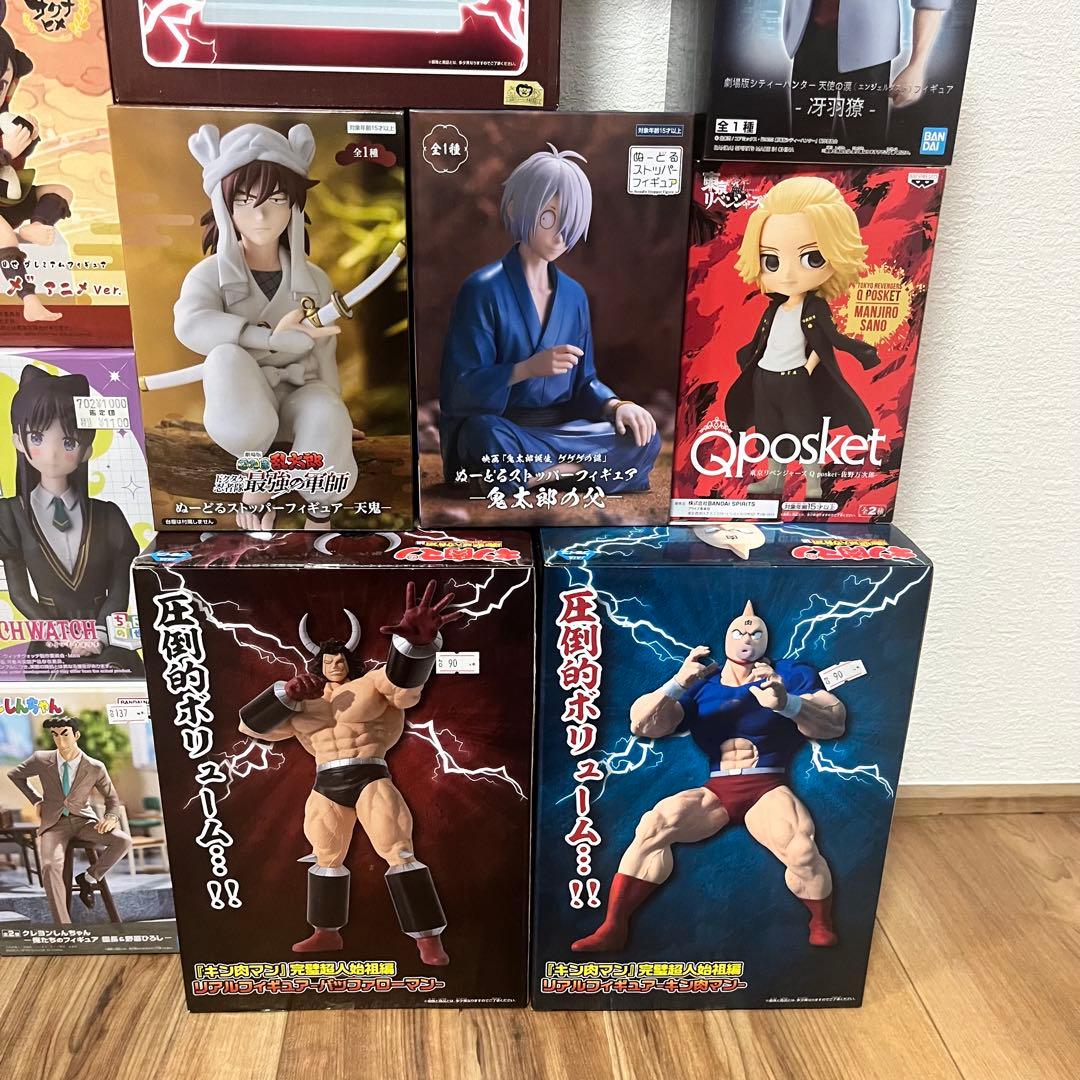 25体のフィギュアまとめ売り