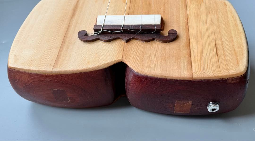 琵琶ウード　三箱線タイプ　超レア　アンプ対応　 Sanpakosen