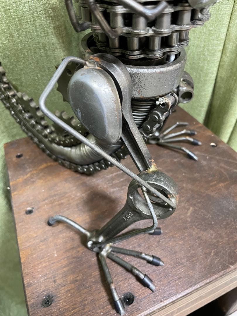 ジュラシックメタルアート　恐竜