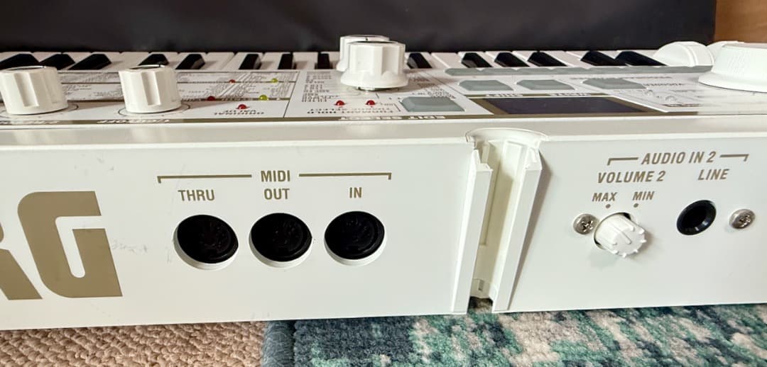 KORG microKORG S スピーカー付シンセサイザー　希少　純正バッグ