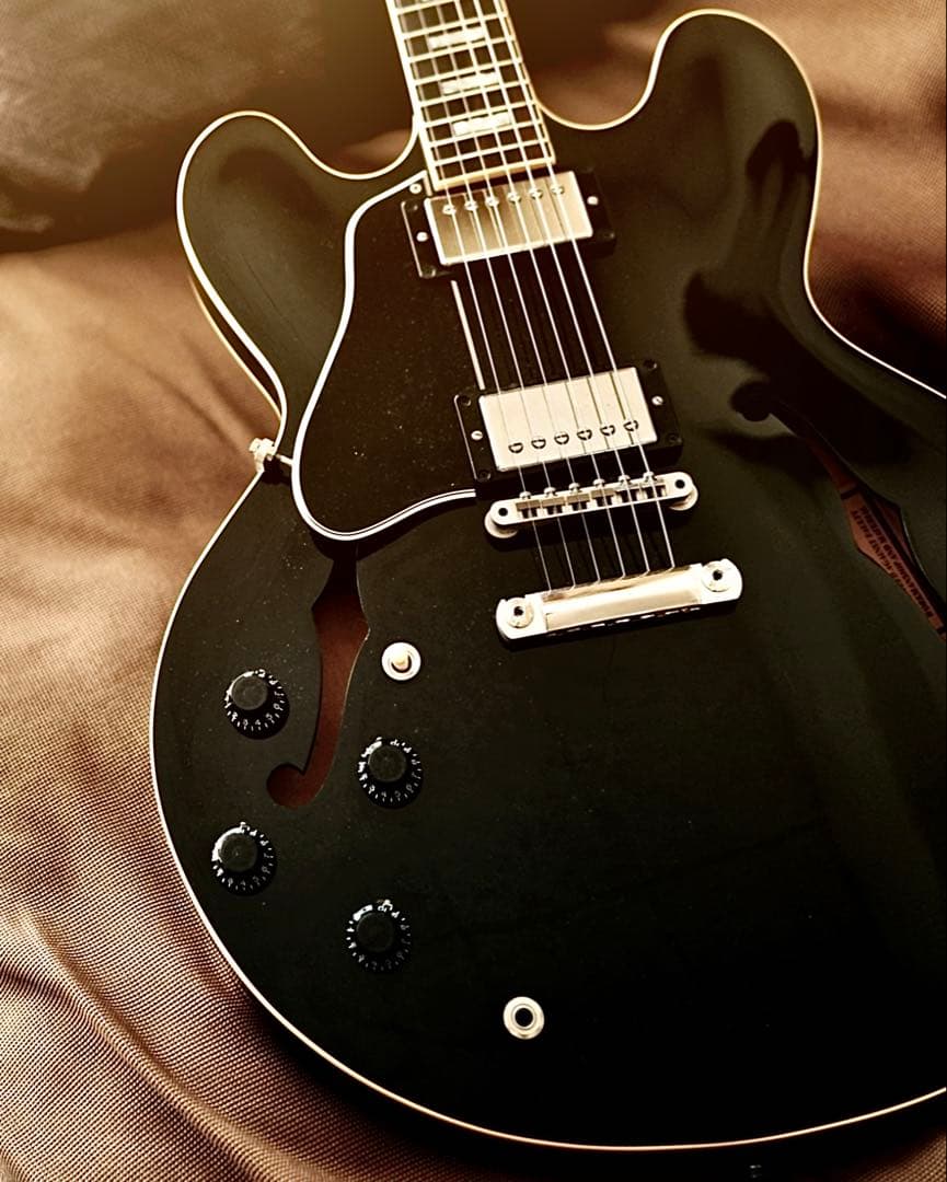 ギター Gibson ES-335 Memphis 2018 Lefty