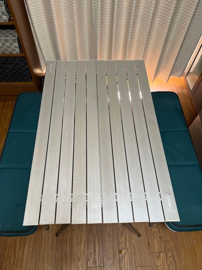 Coleman 折りたたみテーブルと椅子セット　お盆期間限定特別最終値下げです。