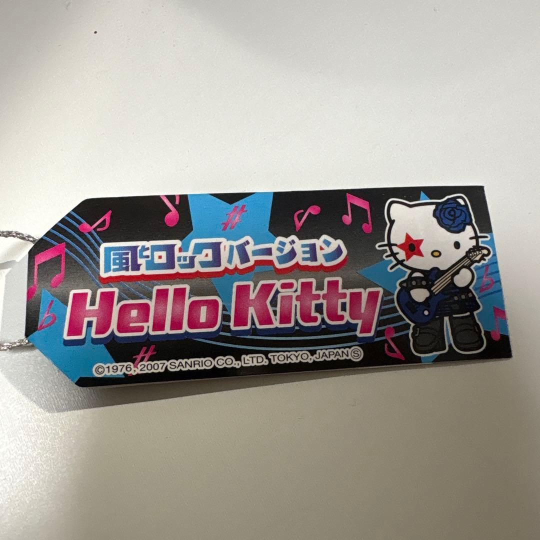 激レア　ハローキティ 風とロックバージョン ストラップ