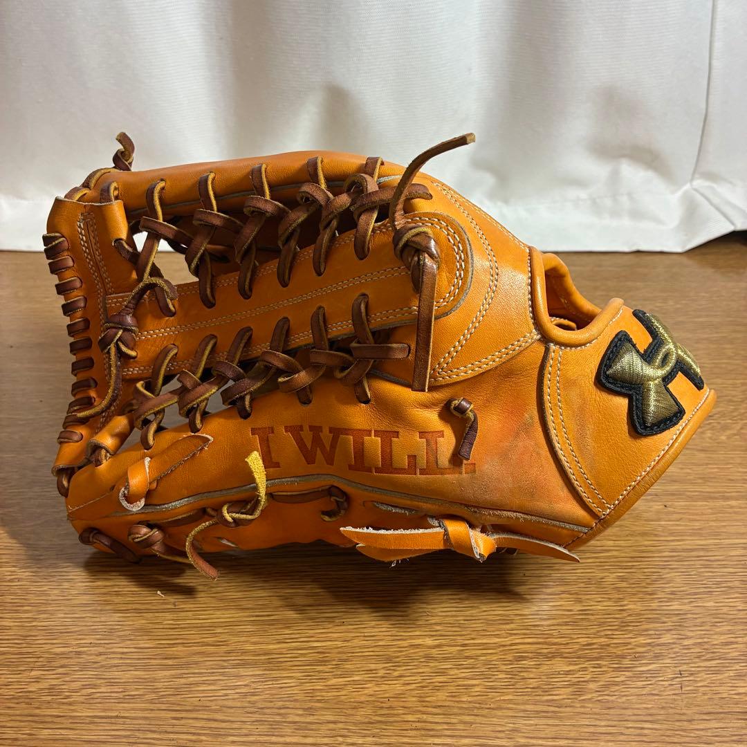 アンダーアーマー 一般硬式 グローブ グラブ 左投げ 外野用 美品