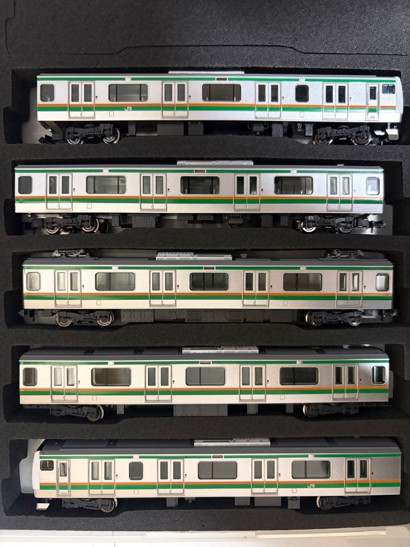 KATO E217系　東海道線　TOMIX E233 3000系　近郊電車　JR