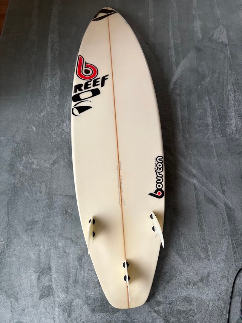 Bourton ショートボード　フィン、ケース、リーシュ付き