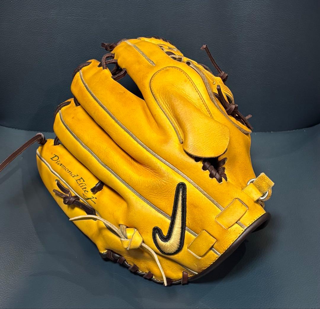 【匿名配送】入手困難ナイキ　硬式オリジナルカスタム　ダルビッシュモデル　投手