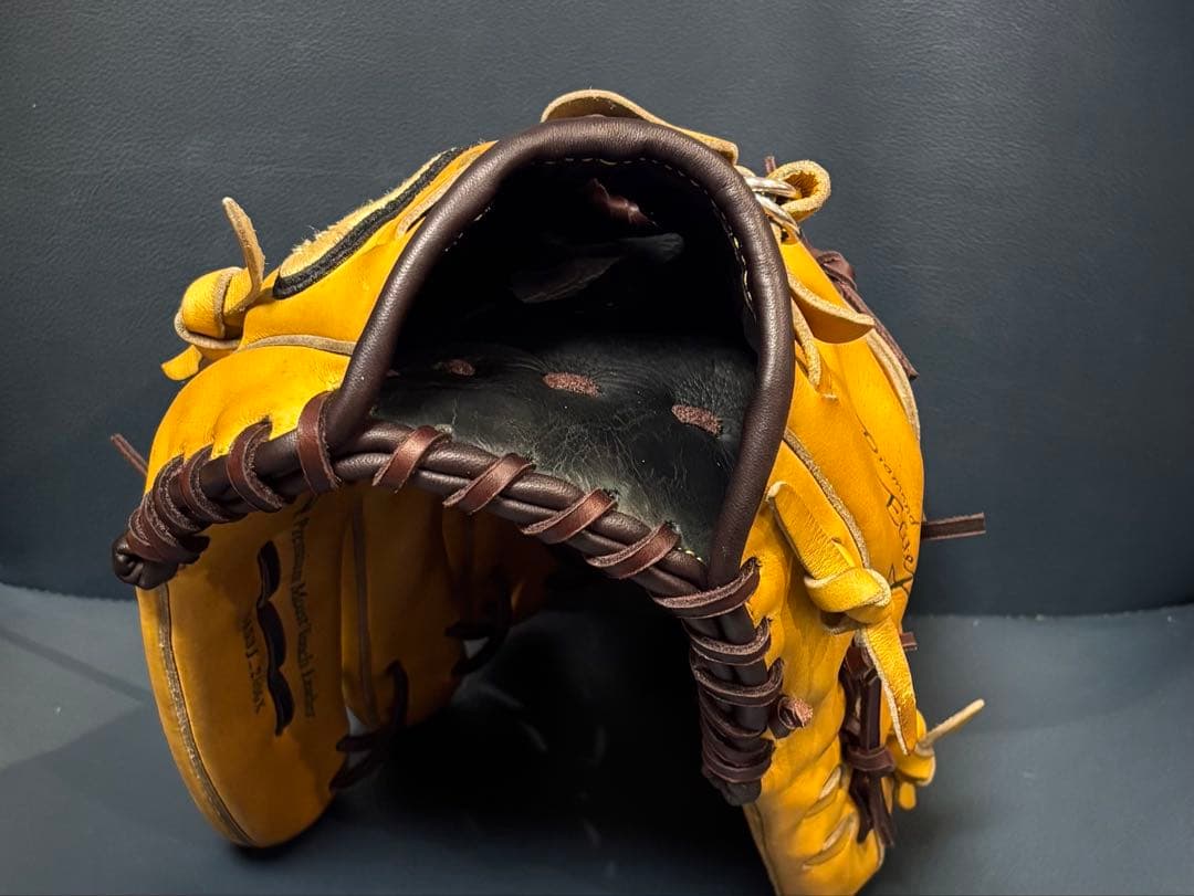 【匿名配送】入手困難ナイキ　硬式オリジナルカスタム　ダルビッシュモデル　投手