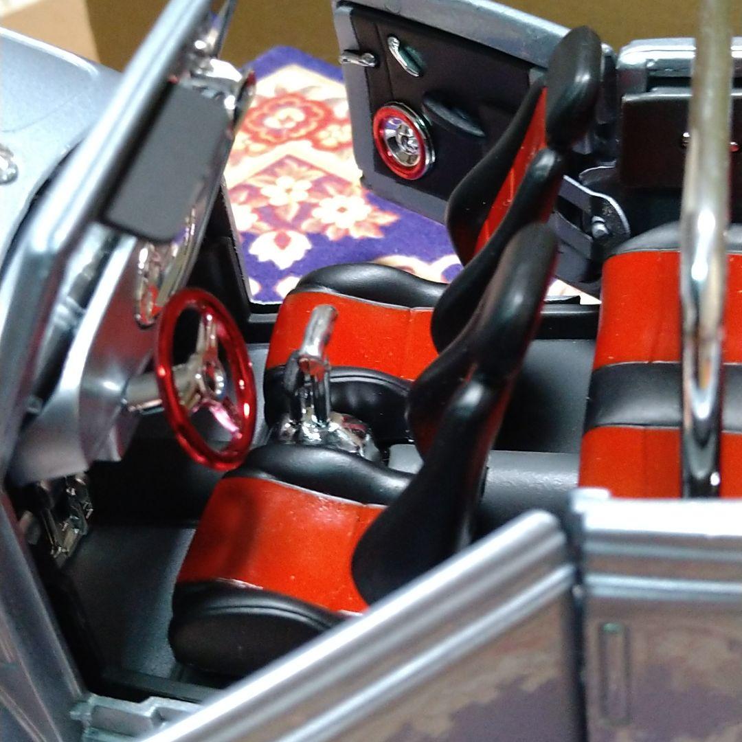 マイスト 1/18スケール 1951 VW ビートル カブリオレ