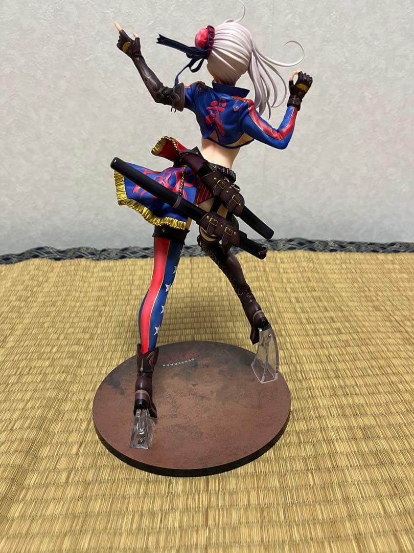 アルター　宮本武蔵　バーサーカー（水着） fgo