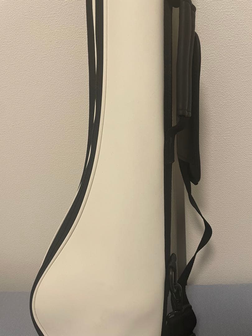 DESCENTE ゴルフバッグ ホワイト