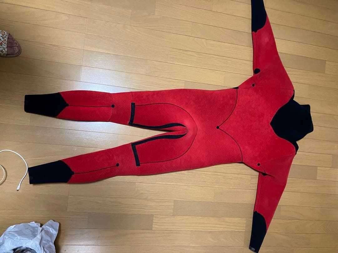 ウェットスーツセミドライ（5ミリ×3ミリ）国産フルオーダー HIRUKAWA