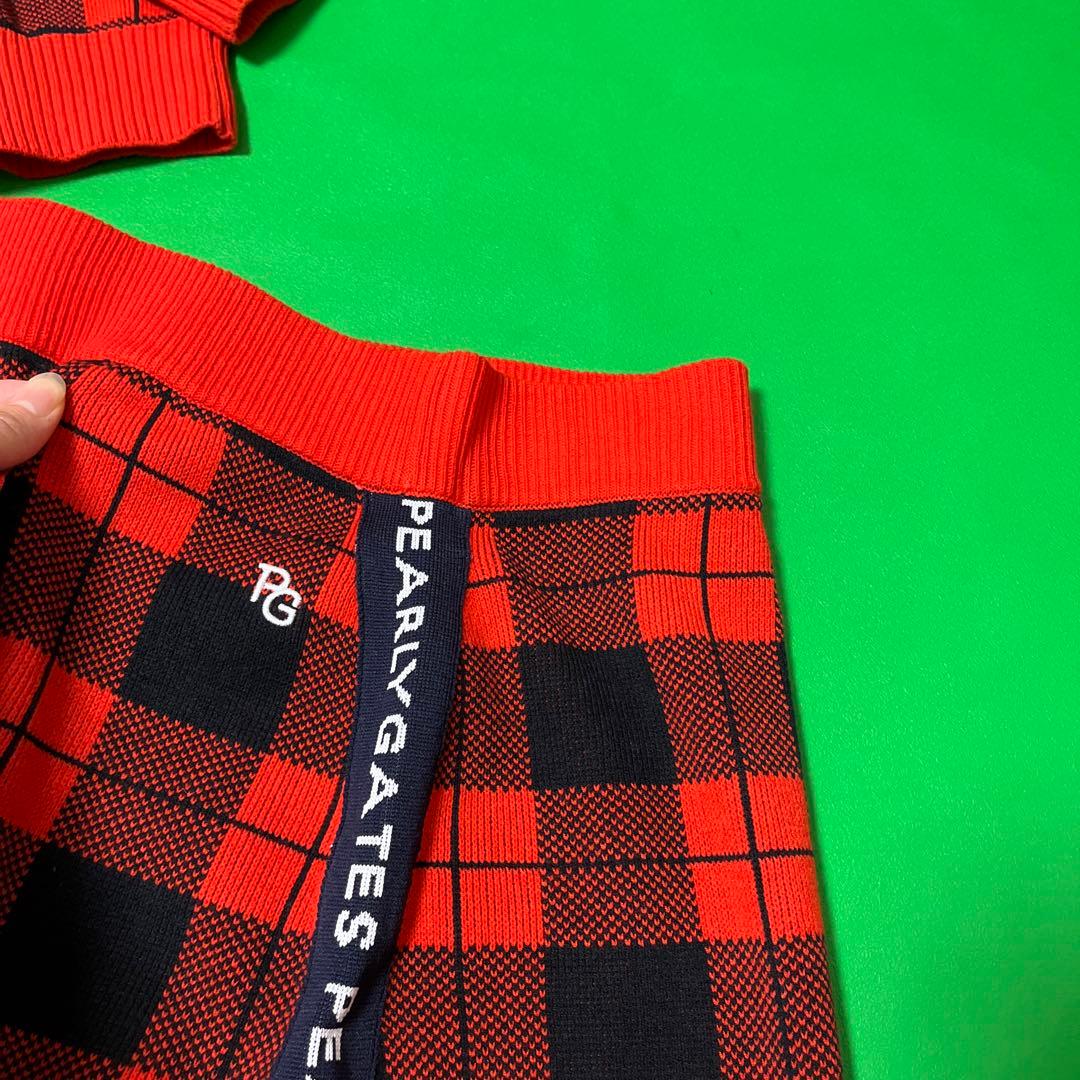 パーリーゲイツ　セットアップ　ニットスカート　モックネックセーター　ゴルフウエア