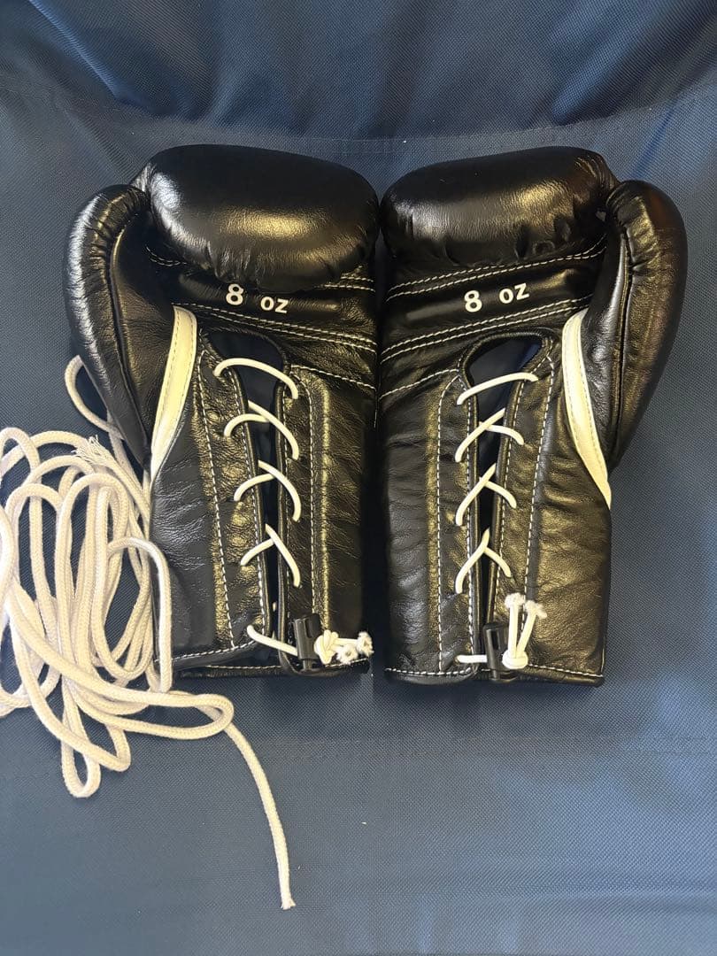 ウイニング　紐　黒　8オンス