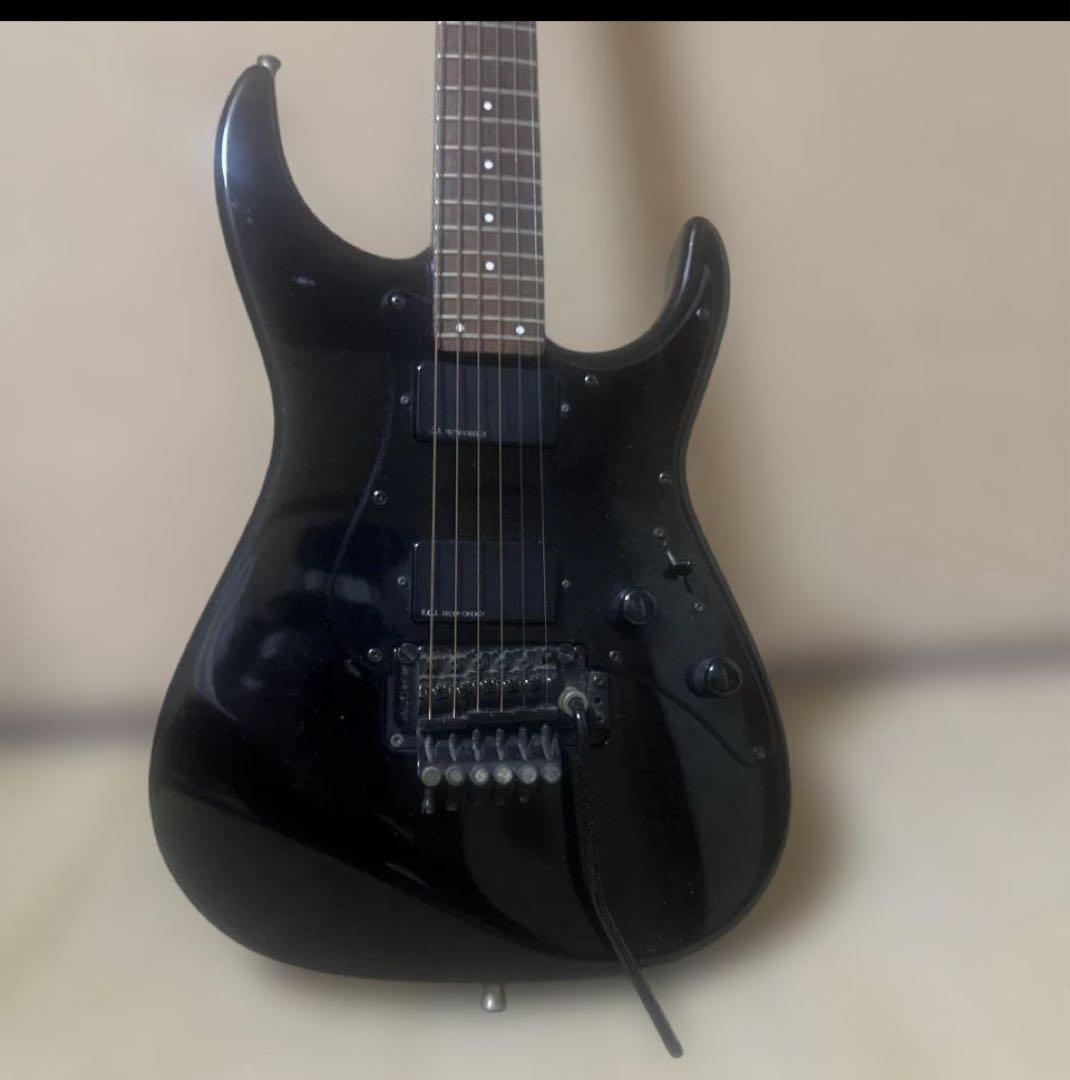 O*p様 FERNANDES エレキギター ブラック