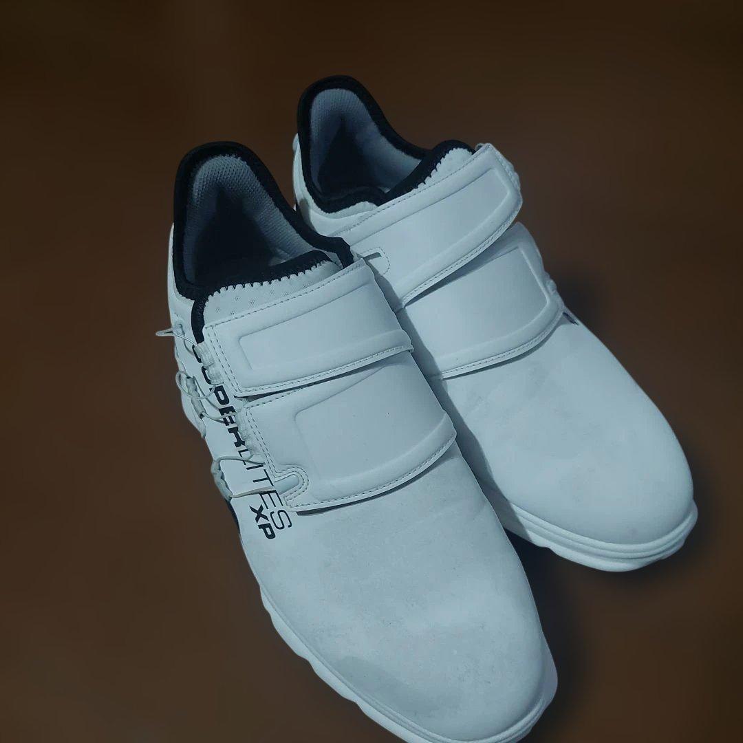 フットジョイ スーパーライト XP ボア スパイクレス 2023年モデル