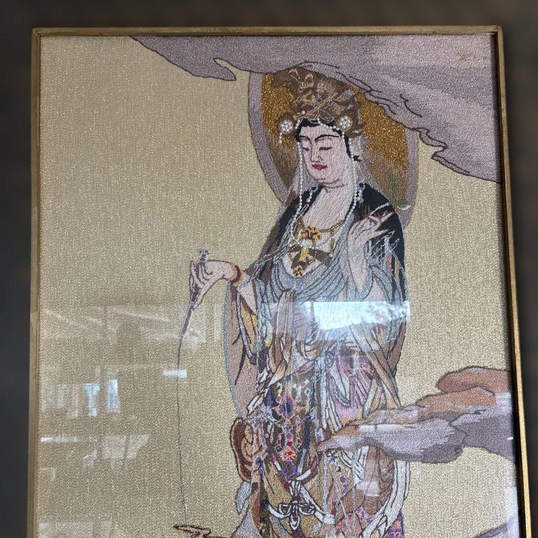 文化刺繍 慈母観音図 着色絹本 仏画 仏教美術 悲母観音 刺繍画 刺繍アート