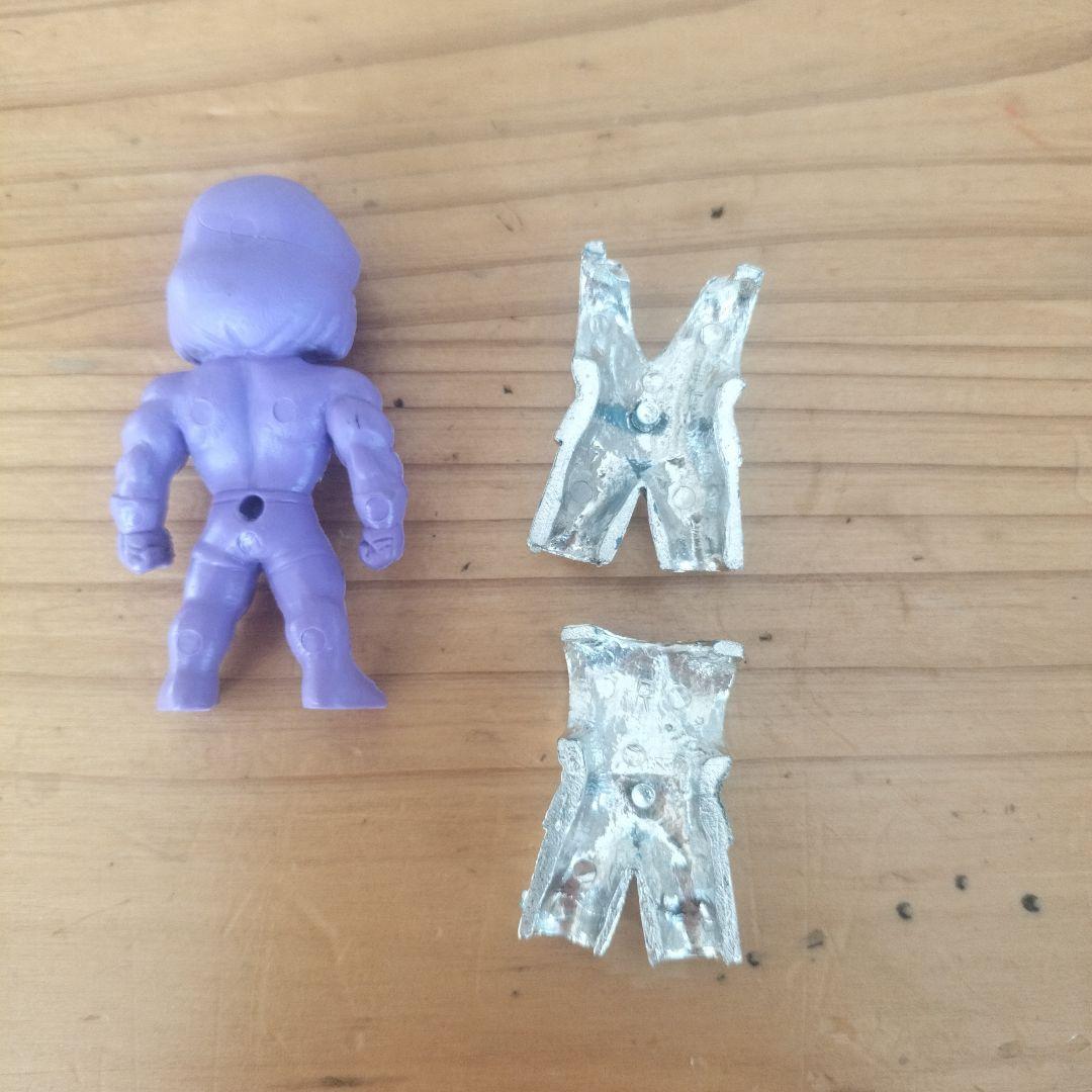 d*7様 ストリートファイター　消しゴム　ピンバッジ