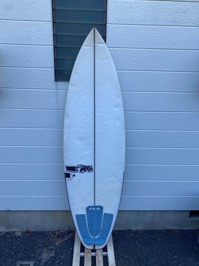 【激安】JSサーフボード　ブラックボックスIII 5'7／26.8L