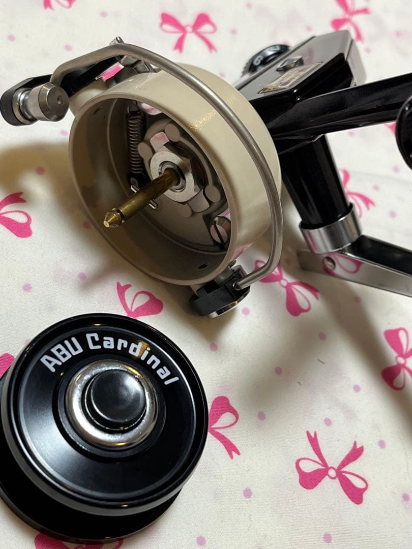 新品未使用ABU Cardinal 33Xスピニングリール