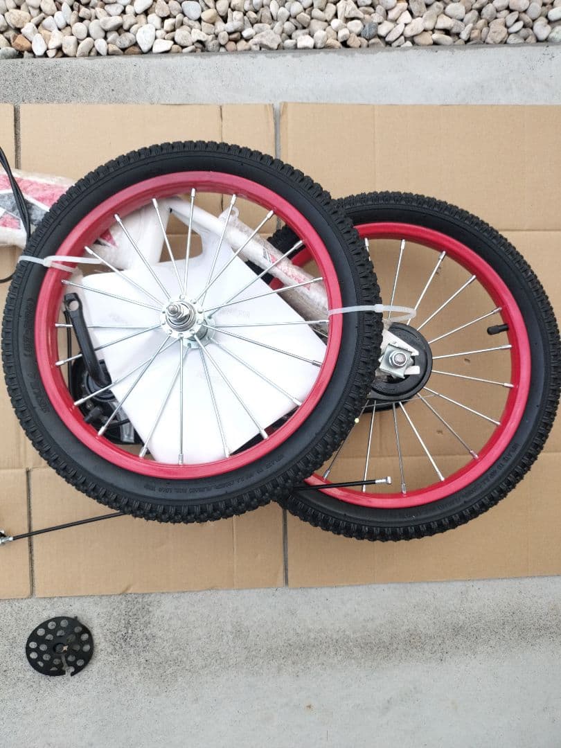 い*や様 16インチ 自転車 赤白