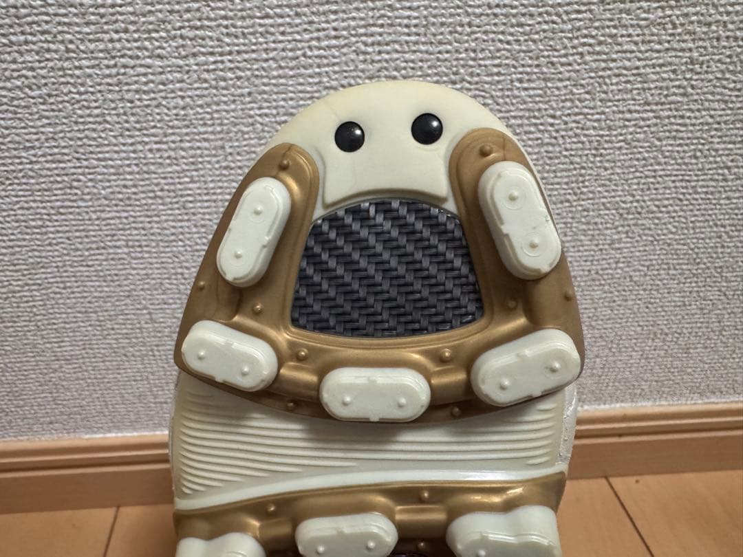 Nike エアレジェンド・スパイク ホワイト/ゴールド