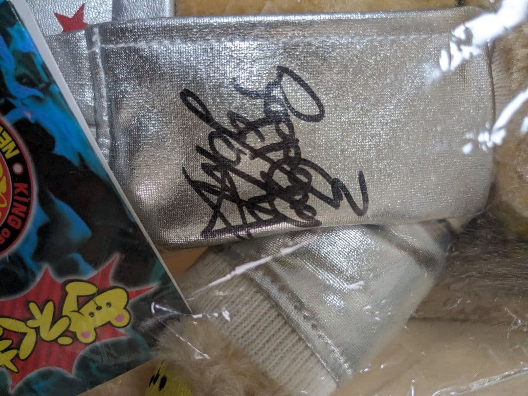 新日本プロレス YOH ＆ SHO サイン入グッズ ２点