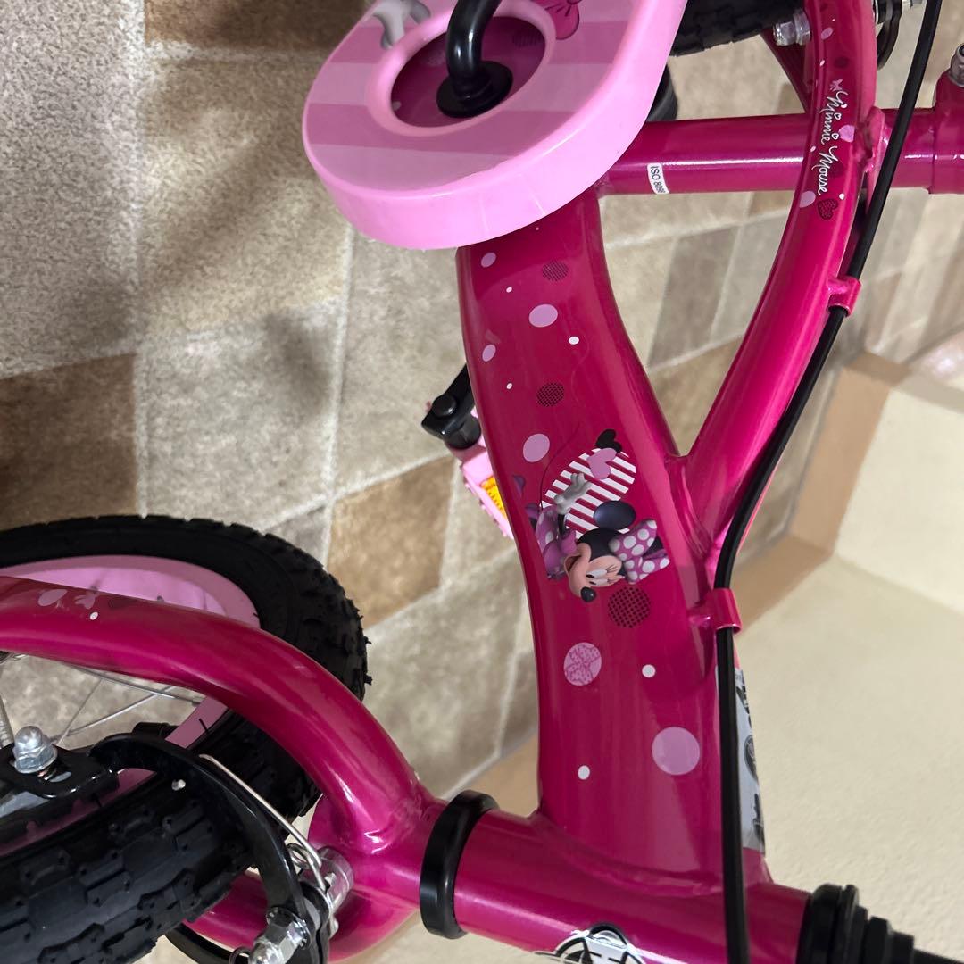 ミニーちゃん　幼児用ピンク自転車 水玉模様　日本非売品！