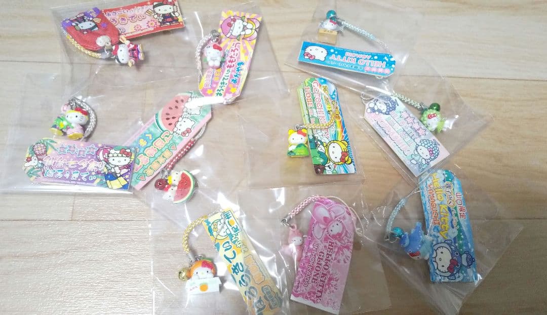 【大量】79個 レアあり ご当地 キティちゃん ストラップ 根付け まとめ売り
