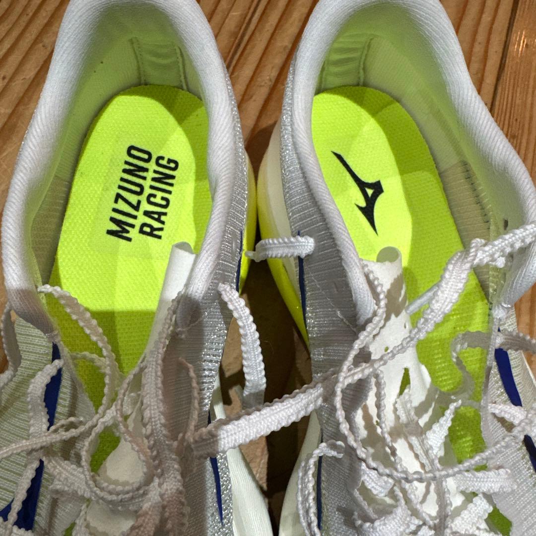 Mizuno HYPERWARP PRO 27.5ランニングシューズ