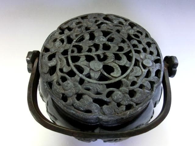 手炉■銅製 透かし花唐草 花鳥紋 大明宣徳 灰器 火器 手あぶり 香炉 時代物