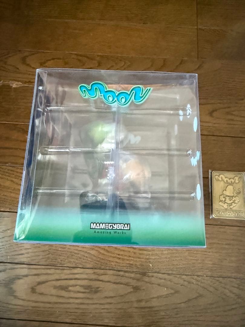 【新品未開封】　moon 透明の少年 フィギュア 予約特典付き　豆魚雷