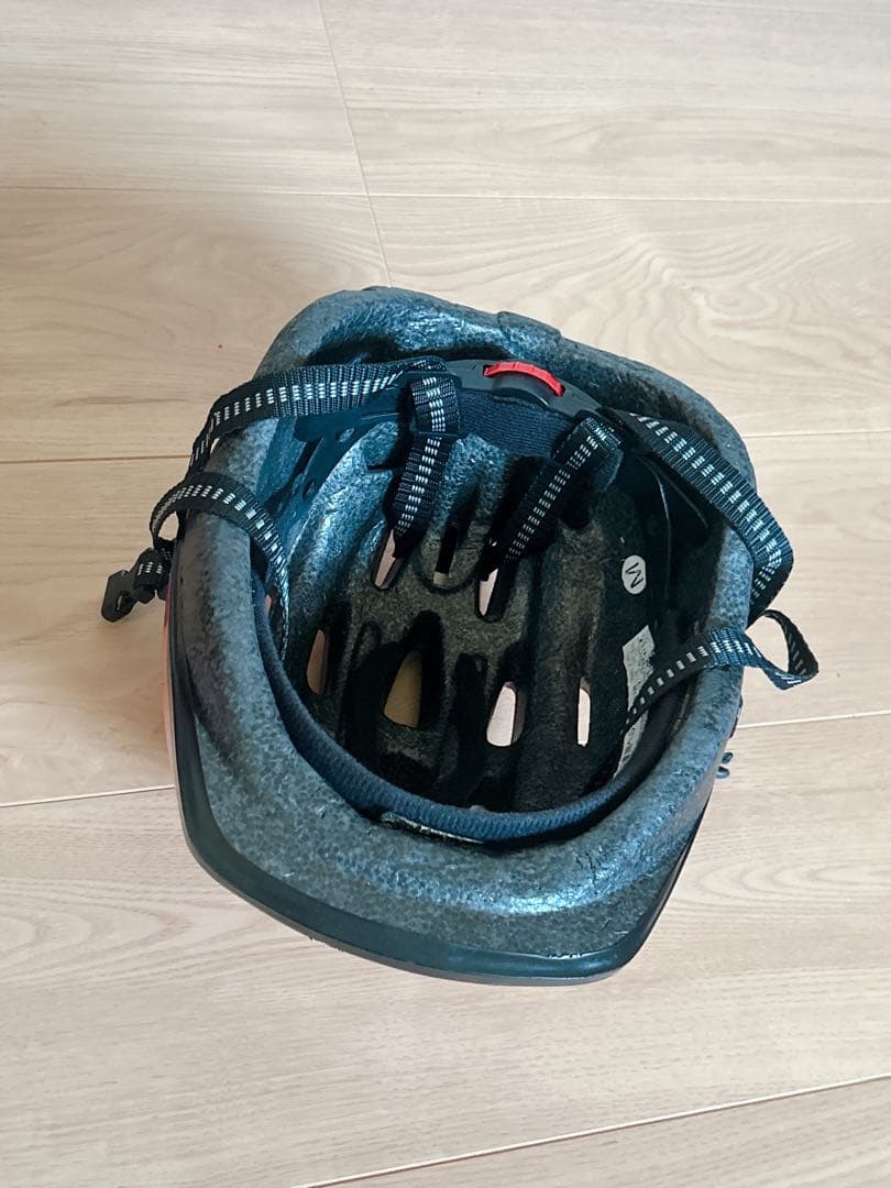 【引取限定】へんしんバイク 補助輪つき