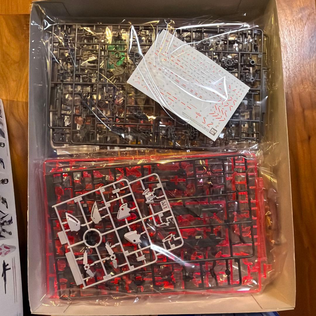 MG ナラティブガンダム　B装備拡張パーツセット　未組み立て