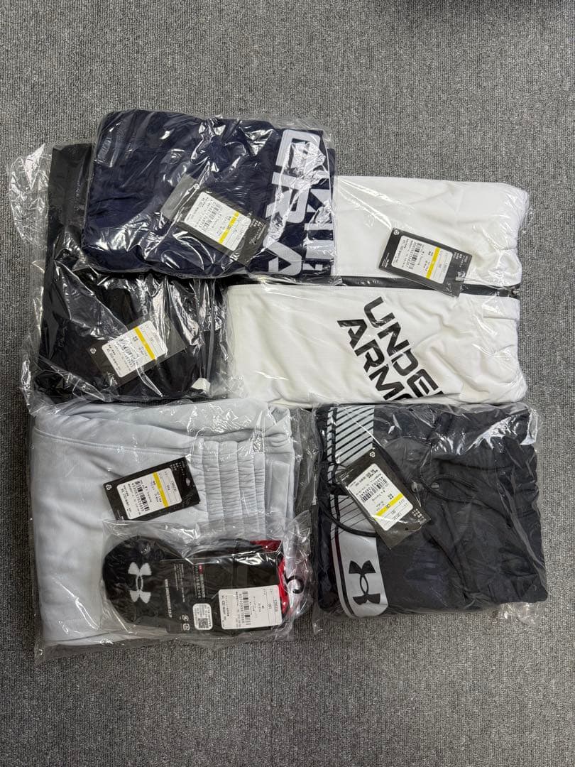 新春2026年アンダーアーマー福袋M６点セット 明日発送✨　総額42,000円