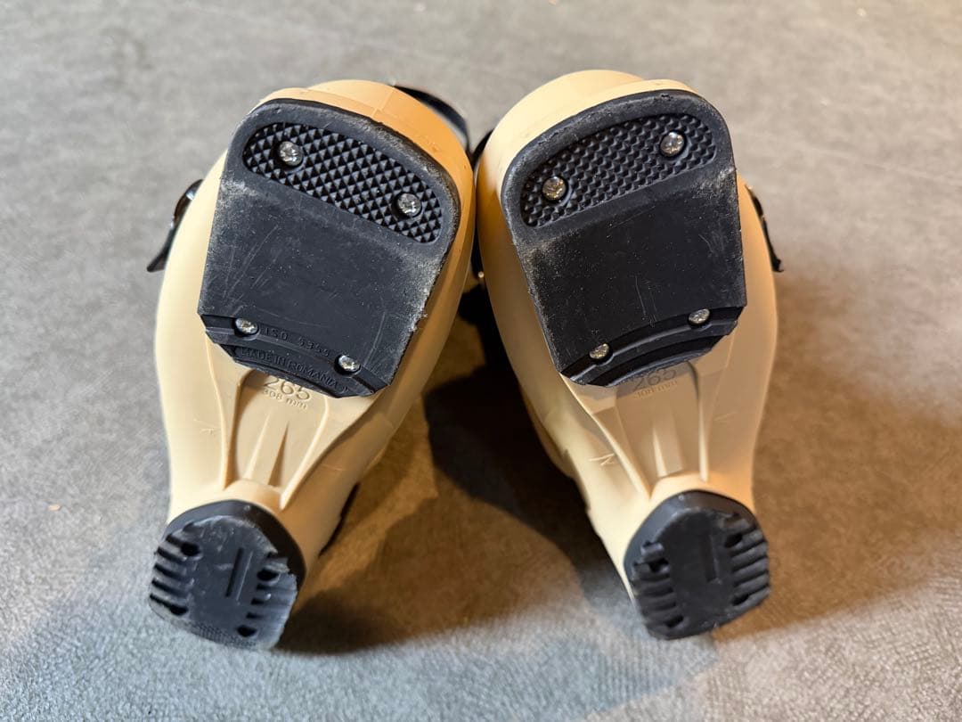 現*督様 年末特価　ロシニョール・ブーツ／スーパービラージュ105 SC