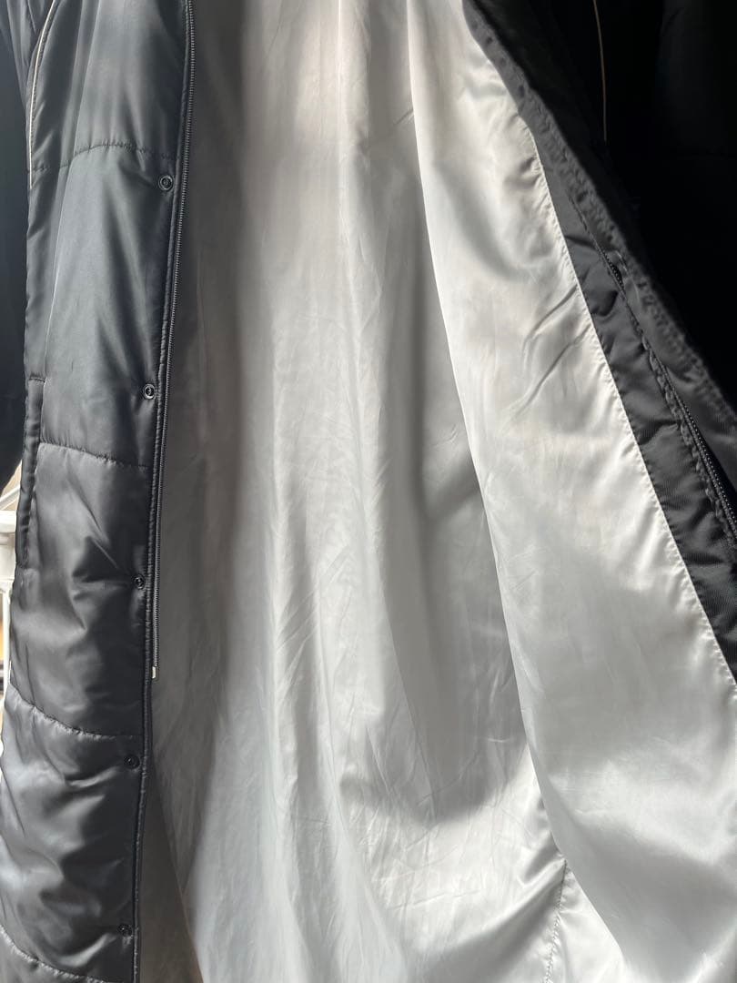 【美品】ヨネックスヒートカプセルベンチコートＬサイズ