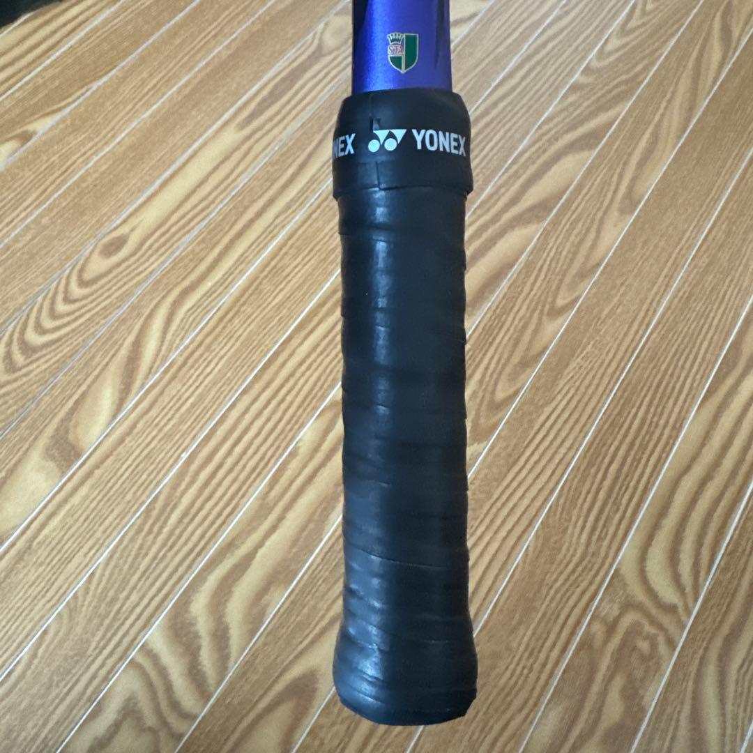 YONEX テニスラケット 紫色