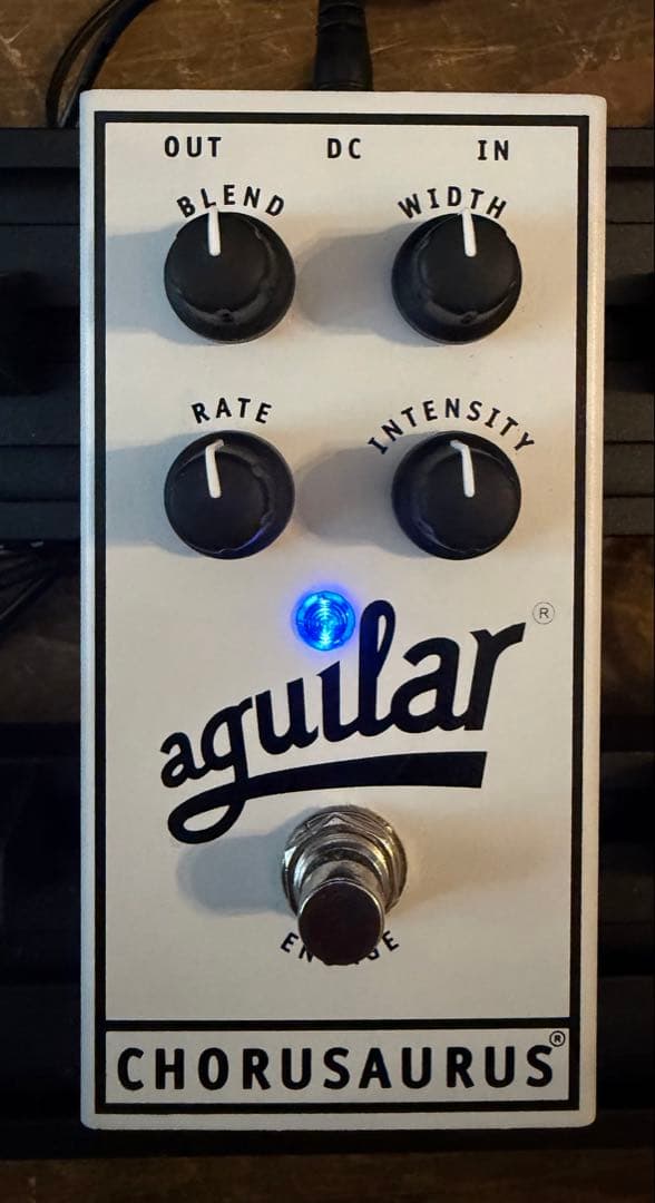 ベース aguilar CHORUSAURUS