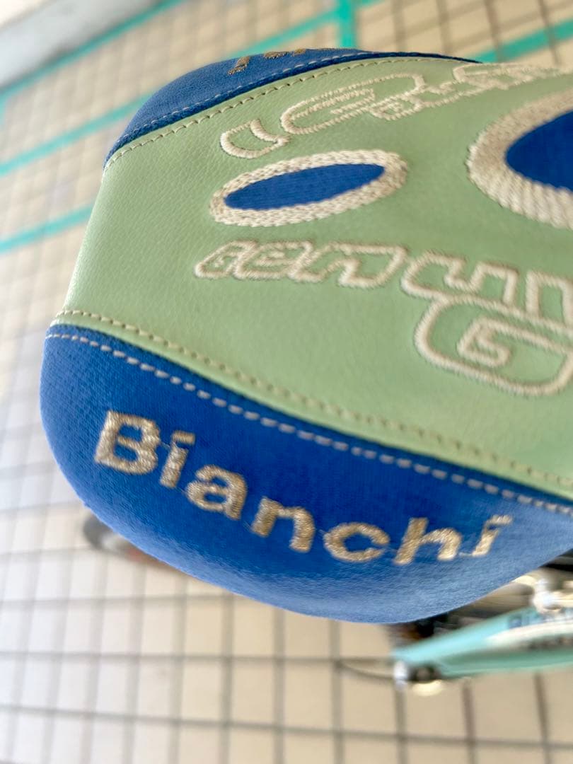 【ビアンキBianchi】90年代プロ用ヴィンテージサドル