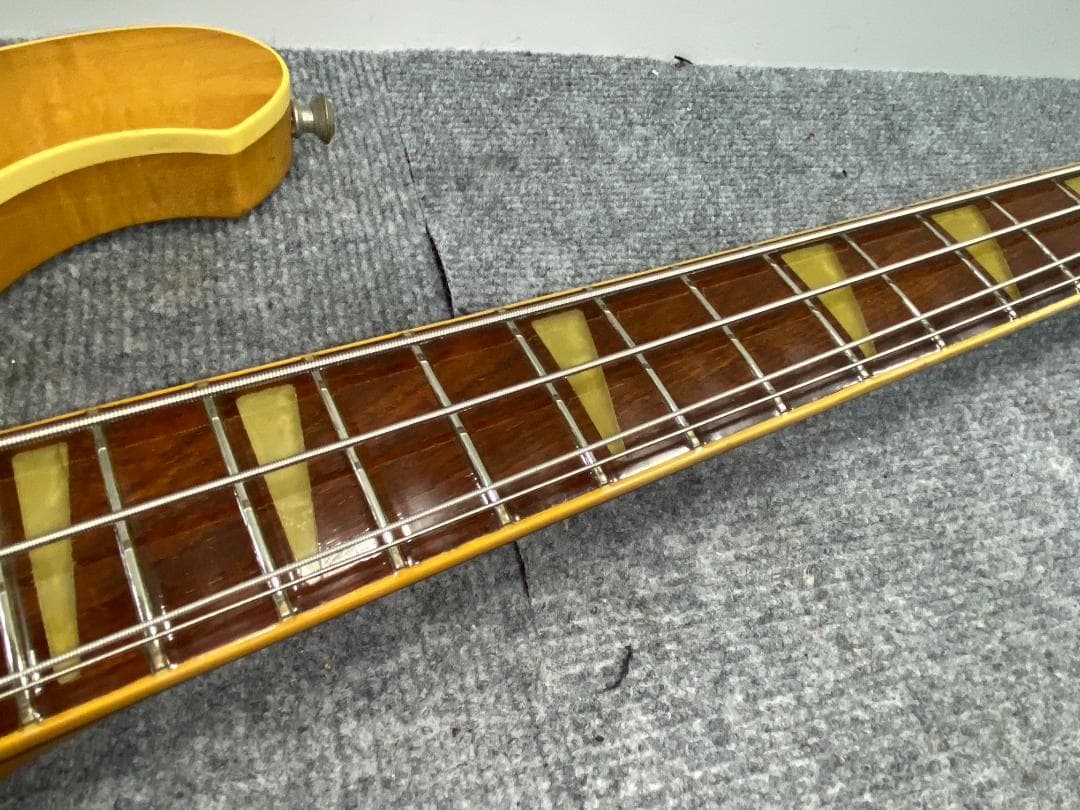 Rickenbacker 4001 ベース リッケンバッカー