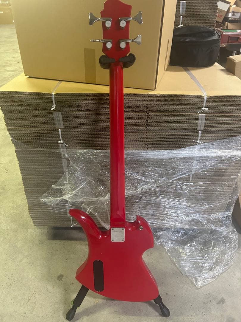 Burny エレキベース レッド　BMB-65？