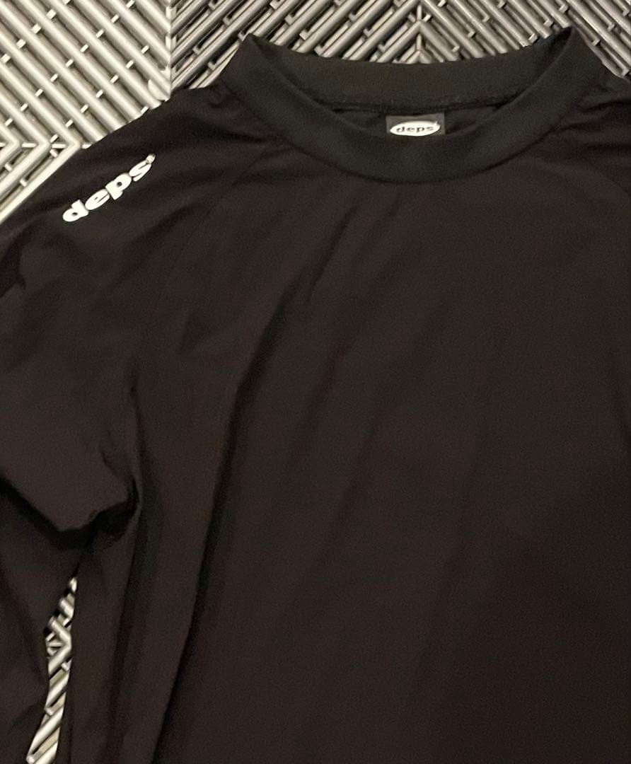 美品！デプス ナイロン ドライ ストレッチプルオーバー UV 紫外線