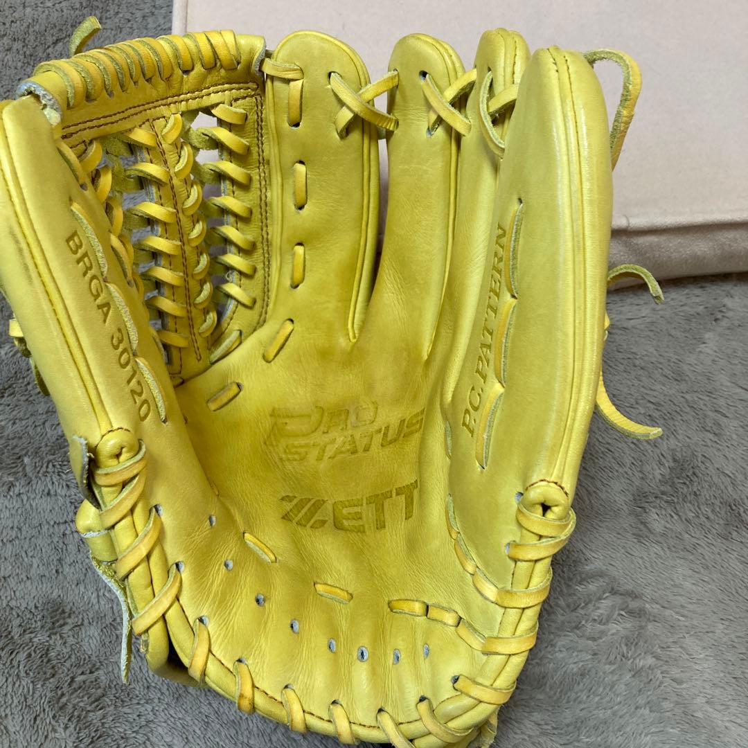 軟式野球用グローブ　ゼットプロステイタス　遊撃　2塁手用　右投げ用