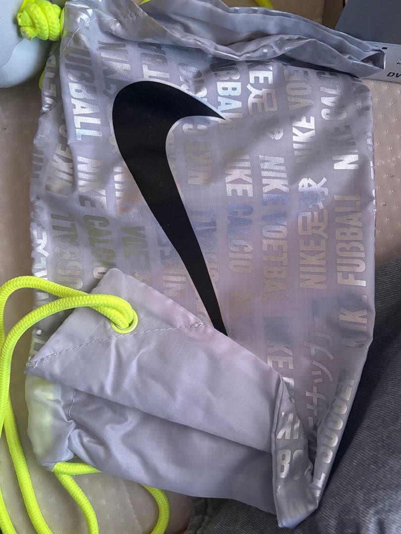 ナイキ　ティエンポレジェンド10エリートAG 24.5