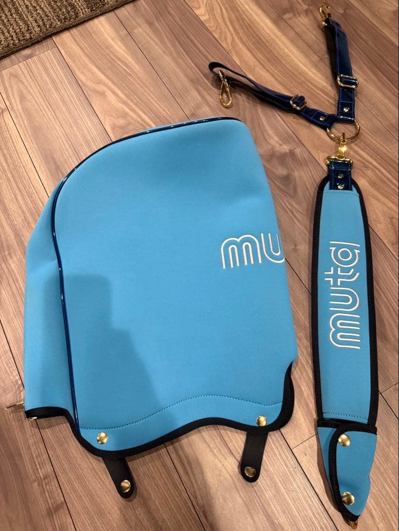 ムータ Muta キャディバッグ 美品 大幅値下げ！ラスト