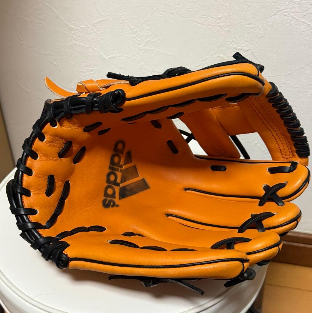 限定 adidas ジャイアンツ 野球グローブ