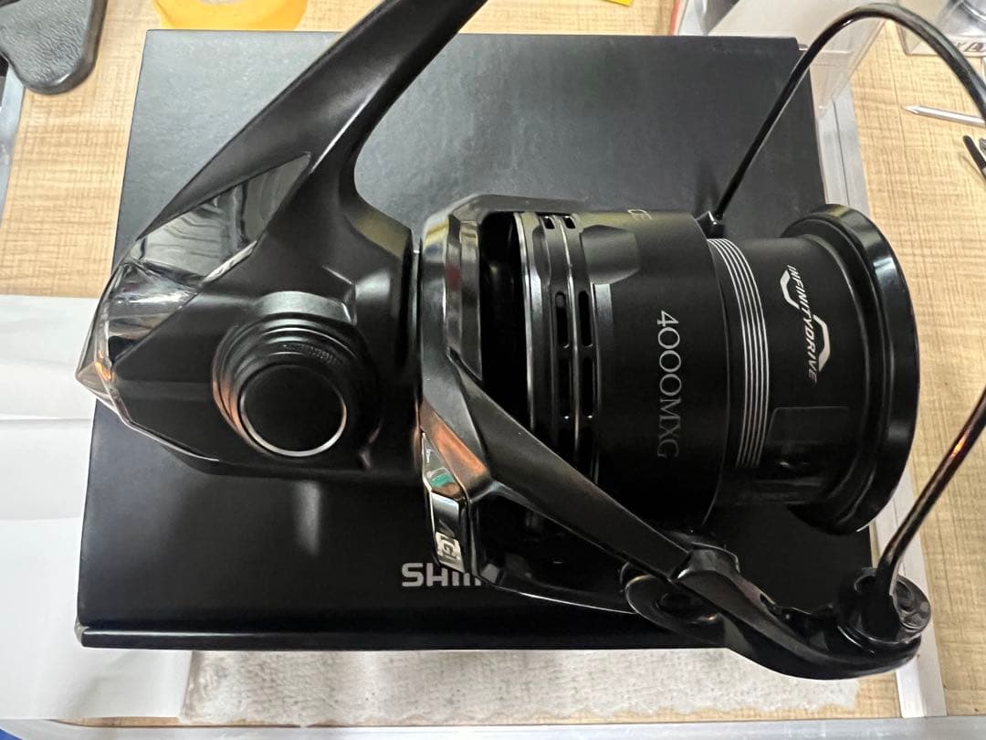 シマノ 25エクスセンス 4000MXG 未使用