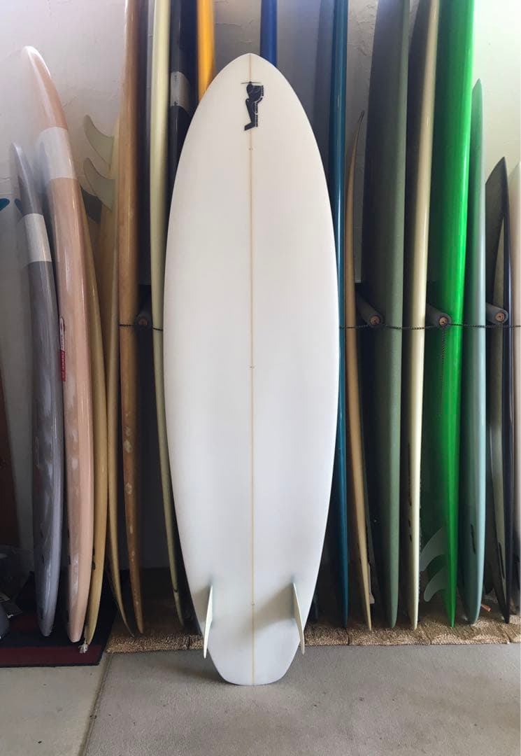 サーフィン・ボディボード Wilderness Hull Stubbies Twin 6'10\"